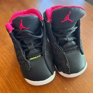 NIKE AIR JORDAN 13 XIII RETRO BLACK VOLTAGE CHERRY SHOES 4C TODDLER